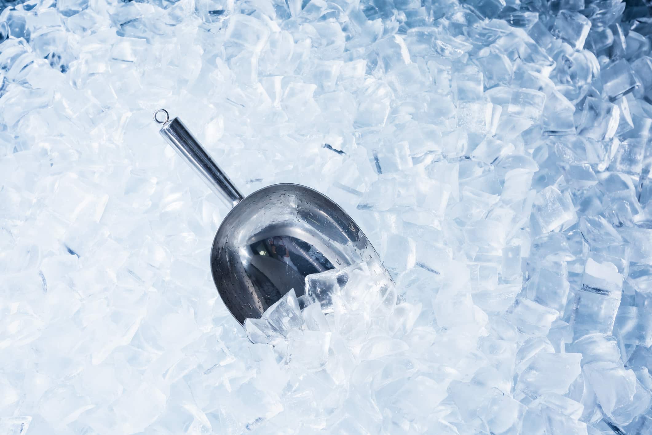US Consumer Product Safety Commission on X: #RECALL: @GeviHousehold  Countertop Nugget Ice Makers. The metal blades of the ice maker's auger can  break into small pieces in the ice bucket, posing a